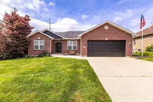 591 Hermay Dr, Hamilton, OH 45013 - Photo 2