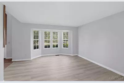 7112 Royale Drive, Liberty Township, OH 45011 - Photo 8