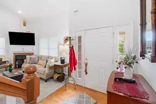 1447 Meadow Ridge Cir, Wilmington, OH 45177 - Photo 8