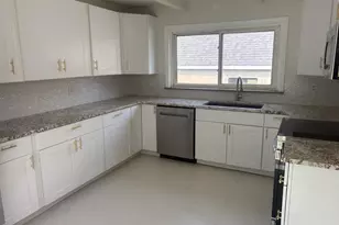 1427 N Park Ave, Wyoming, OH 45215 - Photo 14