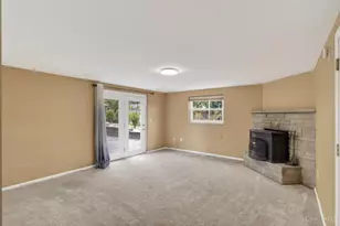 1344 Plazaview Ct, Anderson Township, OH 45255 - Photo 16