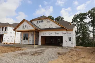 1742 Goldfinch Ln, Miami Township, OH 45150 - Photo 2