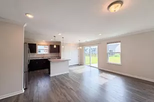 1314 Timber Gln Dr, Wilmington, OH 45177 - Photo 6