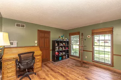 509 Tara Oaks Drive, Middletown, OH 45042 - Photo 20