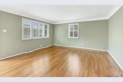 8000 Queens Avenue, Sycamore Township, OH 45236 - Photo 10