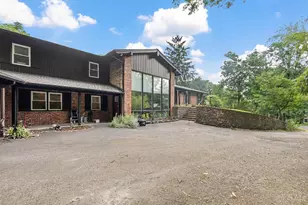 311 Whitthorne Dr, Wyoming, OH 45215 - Photo 2