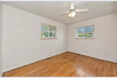 8036 Laray Drive, West Chester, OH 45069 - Photo 18