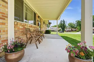 2588 Petworth Ct, Reading, OH 45236 - Photo 6