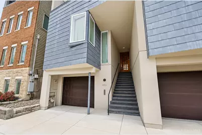 430 Oregon Street, Cincinnati, OH 45202 - Photo 2