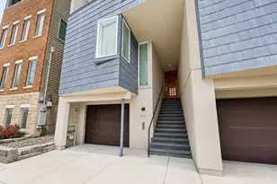 430 Oregon St, Cincinnati, OH 45202 - Photo 2