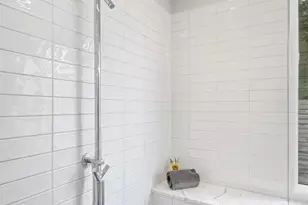 430 Oregon St, Cincinnati, OH 45202 - Photo 66