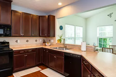 5295 Venetian Way, Hamilton Township, OH 45152 - Photo 16