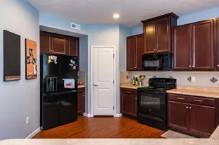 5295 Venetian Way, Hamilton Township, OH 45152 - Photo 14