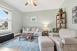 3826 Watterson Rd, Fairfax, OH 45227 - Photo 12