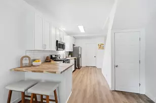 6056 Red Bank Rd, Cincinnati, OH 45213 - Photo 8