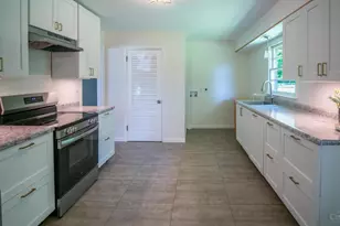 6496 Lorraine Dr, Madison Township, OH 45042 - Photo 10