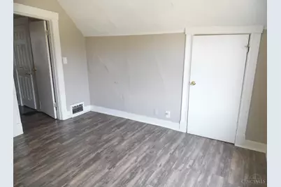 4747 Howard Avenue, Cincinnati, OH 45223 - Photo 12