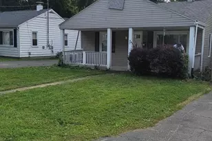 447 Valley View Dr, Union Township, OH 45065 - Photo 2