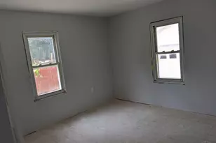 447 Valley View Dr, South Lebanon, OH 45065 - Photo 8
