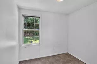 922 Chamberlain Ave, Lincoln Heights, OH 45215 - Photo 14