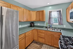 922 Chamberlain Ave, Lincoln Heights, OH 45215 - Photo 8