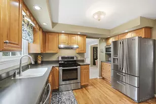 3294 Wheatcroft Dr, Green Township, OH 45239 - Photo 6