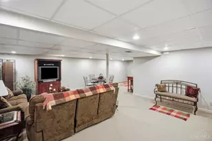 3294 Wheatcroft Dr, Green Township, OH 45239 - Photo 18