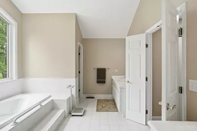 795 Windings Lane, Cincinnati, OH 45220 - Photo 38