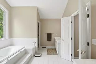 795 Windings Ln, Cincinnati, OH 45220 - Photo 38