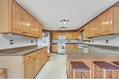7947 Contreras Road, Oxford, OH 45056 - Photo 16