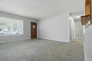 646 Bellaire Ct, Union Township, OH 45244 - Photo 8