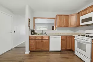 646 Bellaire Ct, Union Township, OH 45244 - Photo 12