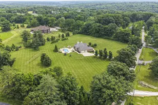 8180 Keller Rd, Indian Hill, OH 45243 - Photo 74