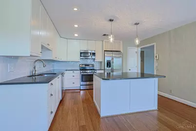 3435 Golden Avenue #103, Cincinnati, OH 45226 - Photo 14