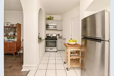 3900 Rose Hill Avenue #805A, Cincinnati, OH 45229 - Photo 18