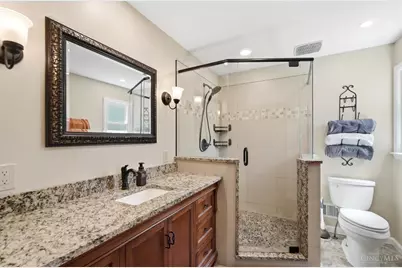 215 Compton Road, Wyoming, OH 45215 - Photo 12