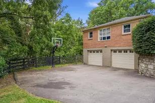 215 Compton Rd, Wyoming, OH 45215 - Photo 26