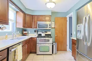 2889 Mt Airy Ave, Green Township, OH 45239 - Photo 10