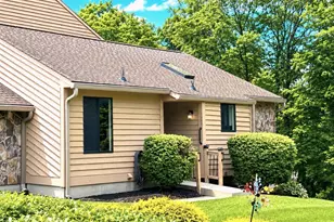 1030 Crisfield Dr, Union Township, OH 45245 - Photo 2