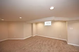 3977 Kenkel Ave, Cincinnati, OH 45211 - Photo 32