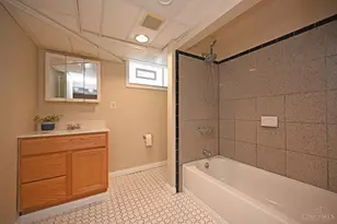 3977 Kenkel Ave, Cincinnati, OH 45211 - Photo 34