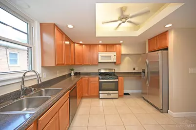 3977 Kenkel Avenue, Cincinnati, OH 45211 - Photo 14