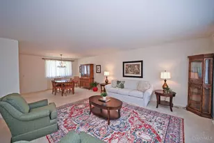 3367 Palmhill Ln, Cincinnati, OH 45239 - Photo 6