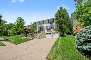 3076 Spencerhill Ln, Cincinnati, OH 45226 - Photo 2