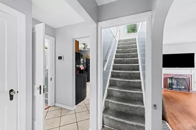 345 Durrell Avenue, Wyoming, OH 45215 - Photo 22