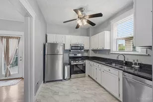 4327 Thirty First Ave, Cincinnati, OH 45209 - Photo 16