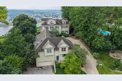 1603 E McMillan Street #D, Cincinnati, OH 45206 - Photo 2