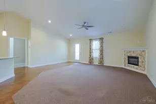 715 Villa Ct, Trenton, OH 45067 - Photo 4