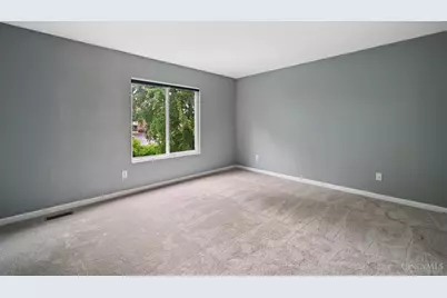 8592 Sunmont Drive, Anderson Township, OH 45255 - Photo 18