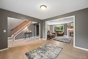 8592 Sunmont Dr, Anderson Township, OH 45255 - Photo 4